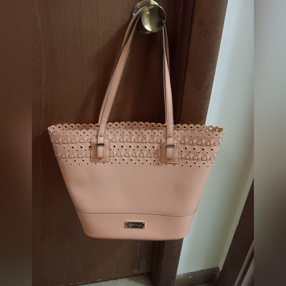 ANNE KLEIN CORAL EYELET TOTE BAG - Picture 6 of 10